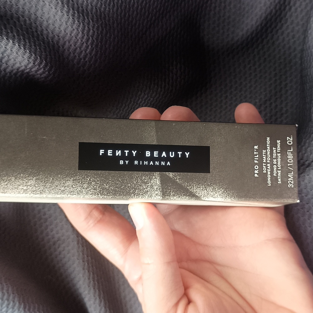 NIB Fenty Beauty Pro Filt'r Foundation COLOR 485 Brown. Never Opened. - Picture 7 of 7